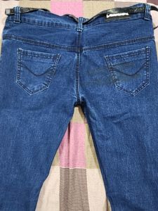 women cappery 36 size with small size two cotton t-shirt