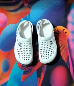 WHITE CLOGS - Comfortable and Stylish