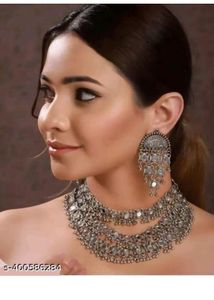 Mirror Detail Necklace Set no earings