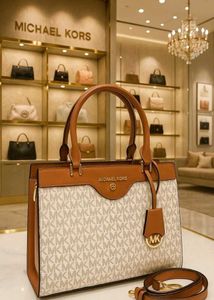 Michael Kors Handbag PREMIUM QUALITY @SALE