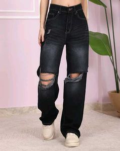 Distressed Wide Leg Jeans
