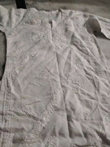White Embroidered Kurta