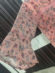 Floral Print Bell Sleeve Top