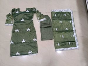 Green Embroidered Kurta Set with dupatta