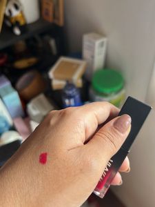 Naykaa Matte Lipstick : Pinkish Red 09