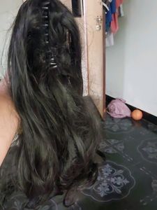 Very Butiful Hair Extension And Wigs