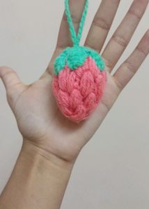 Strawberry Crochet Keychain 🍓