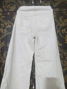 H&amp;M Wide Leg White Jeans