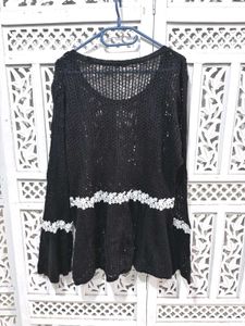 🎀 Imported Lauten Black Crochet Sweater C