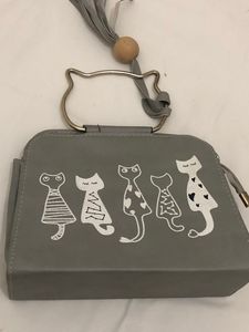 Grey Cat Sling