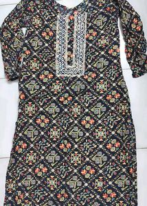 Combo Elegant Women&#39;s Kurtas🎀