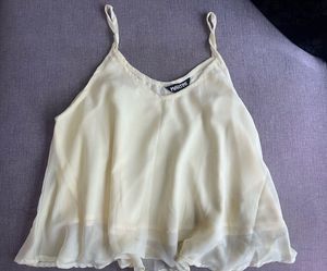 Ruffle Top