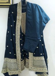 Navy Blue &amp; Gold Embellished Indian Outfit