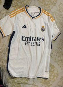 Hala Madrid Emirates T-shirt