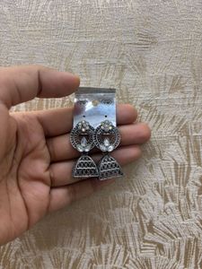 Stylish Silver Jhumka Earrings