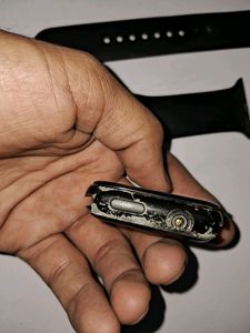 Smart Watch With Calling Feature