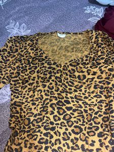 Sexy Chitah Print Crop Top🤎