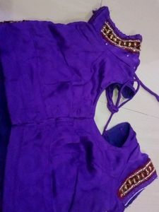 Heavy work saree No Return/no Refund