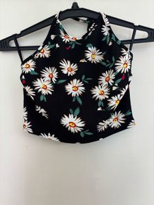 SHEIN HALTER NECK TOP