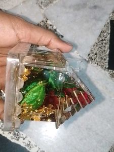 Glass Crystal House (paperweight/Penholder)