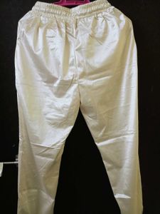 ✨Shiny And Smooth Golden Joggers✨