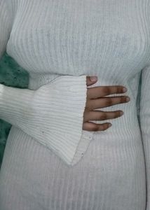 White Innerwere With Beautiful Aurangi Sleeves