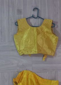 Haldi Choli