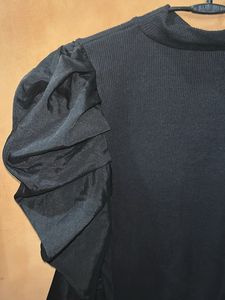 Black Puff Sleeve Top