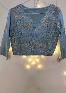 Choli With Stylish Skirt