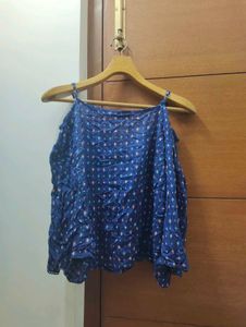 Blue Off-Shoulder Top💙