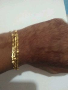 A Chain And Free Gift Inside