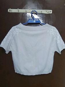 White Plain Embroidered Sleeved Top