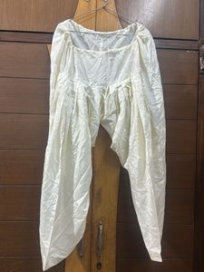 Elegant Embroidered Kurta