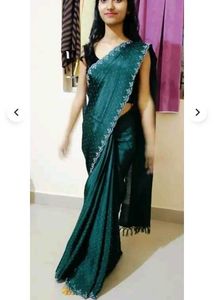 New Elegant Green Saree with attached blouse piece