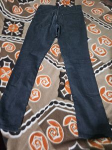 Jeans For Women 🖤