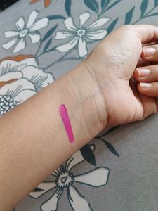 Elle 18 Lipstick