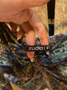 aesthetic hipster core Long Sleeve Crop Top