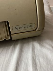 HP Deskjet 3323 Printer