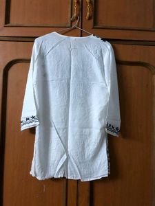 Kashmiri Kurti