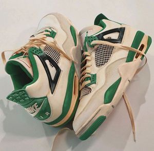 NIKE AIR JORDAN 4 OIL GREEN