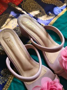 Floral Heels - Elegant Style