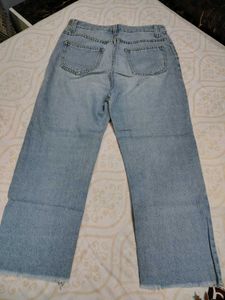 Light Wash Denim Jeans , ankle length jean
