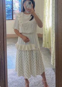 Ruffle Trim Floral Midi Dress