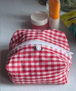 Pinterest Makeup Pouch🌷🌸