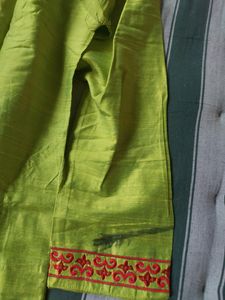 Embroyedari Designer Silk Kurta