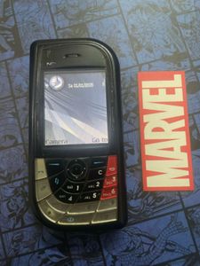 Nokia 7610 – The Iconic “S-Shape” Vintage Phone
