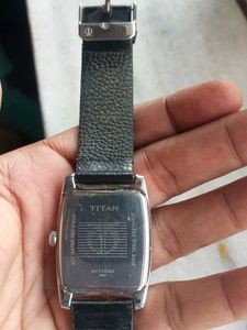 Titan Orignal Analog Rectangular Dial Mens Watch