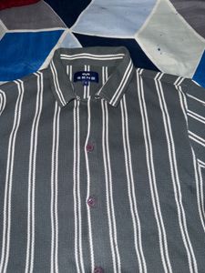GENG Striped Button-Down Shirt