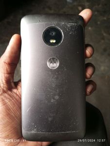 Motorola G5
