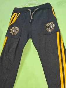 Boys&#39; Sporty Sweatpants